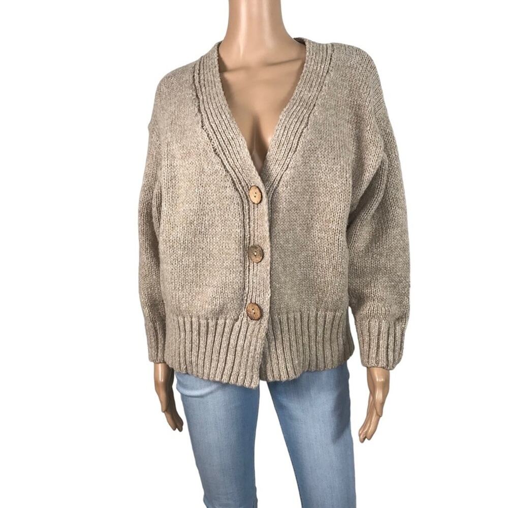 HAWLILI Wool Knit Cardigan Sz M Beige Cozy Y2K Retro Nostalgia Cotagecore Office - Picture 3 of 11